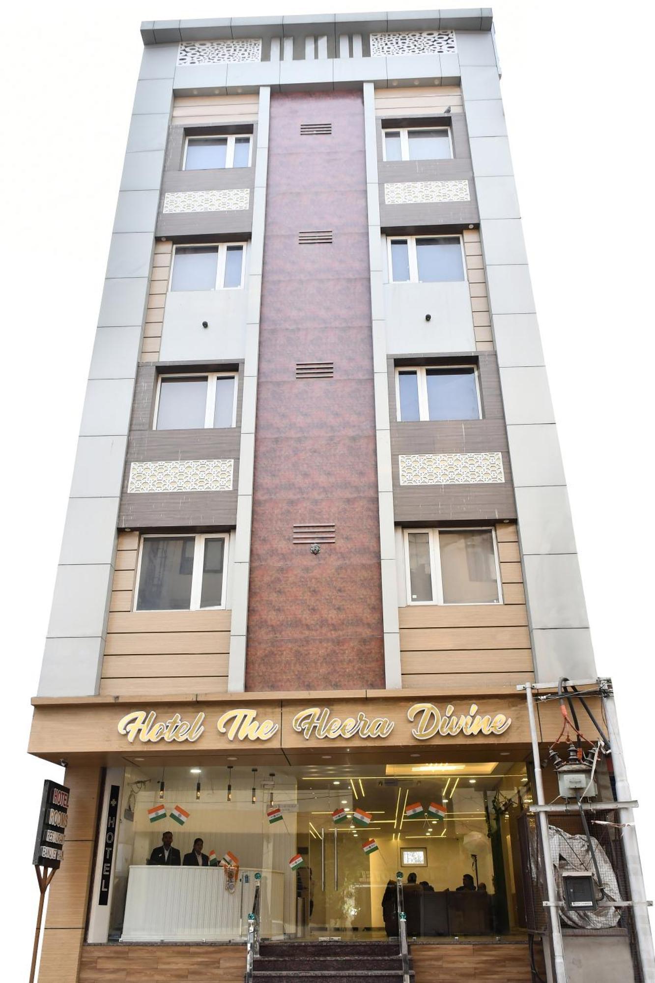 Hotel The Heera Divine Kānpur Eksteriør bilde