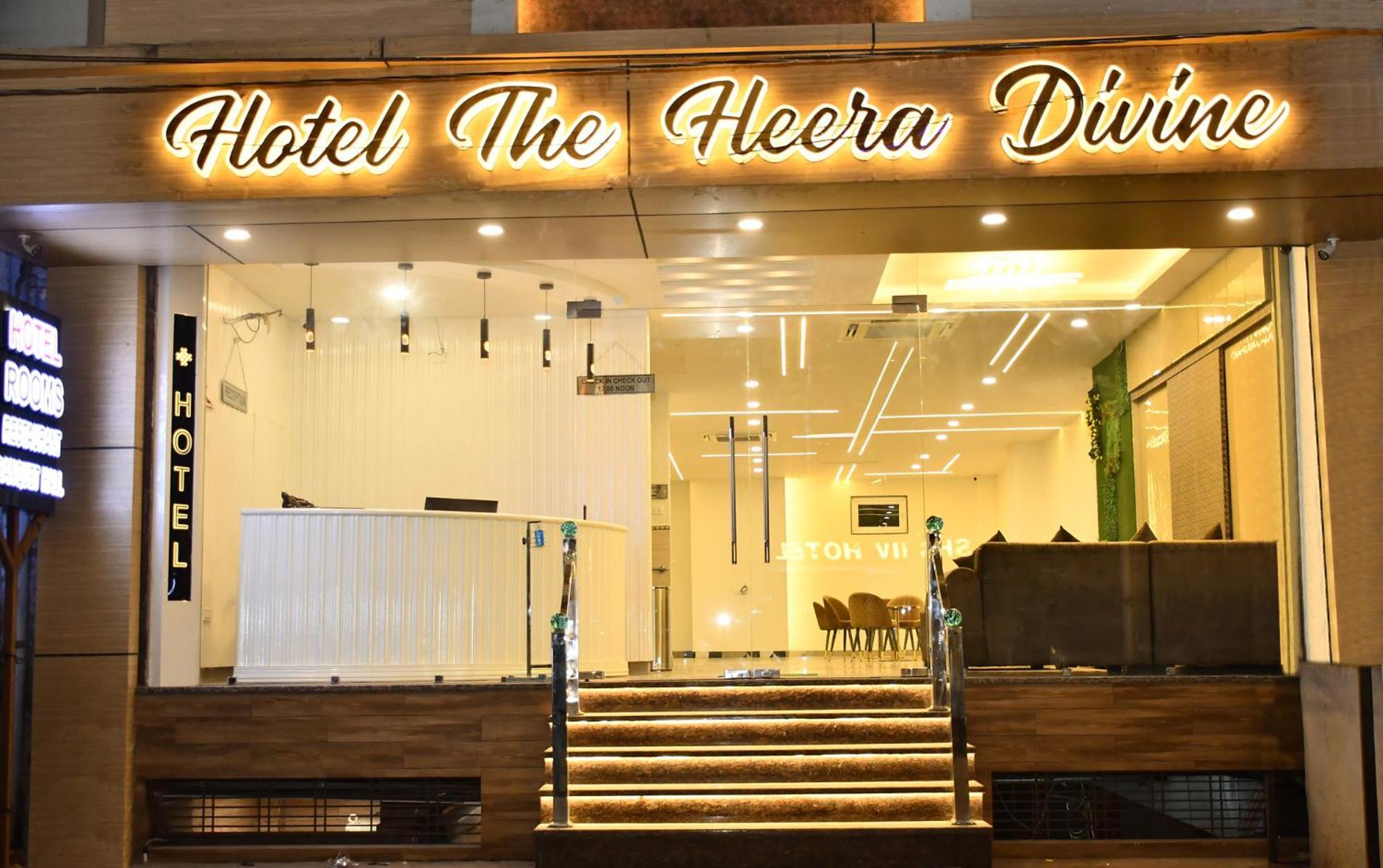Hotel The Heera Divine Kānpur Eksteriør bilde